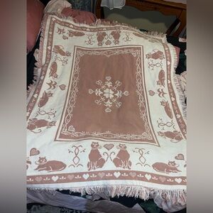 Cat Patterned Throw Blanket in Pink and Cream ~ Cotton ~ 80’ and 90’